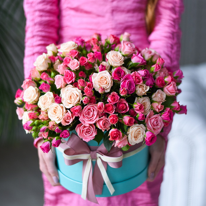 Цветы в коробке "Оттенки розового"