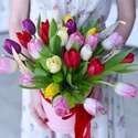 Цветы в коробке "Разноцветные тюльпаны"