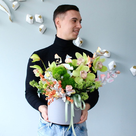 Цветы в коробке "Экзотический искушение"