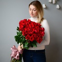 51 красная роза Фридом