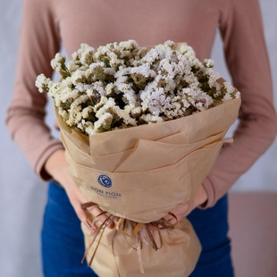 Букет "Нежная статица"