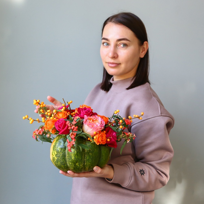 Цветы в тыкве "Сочный сезон"