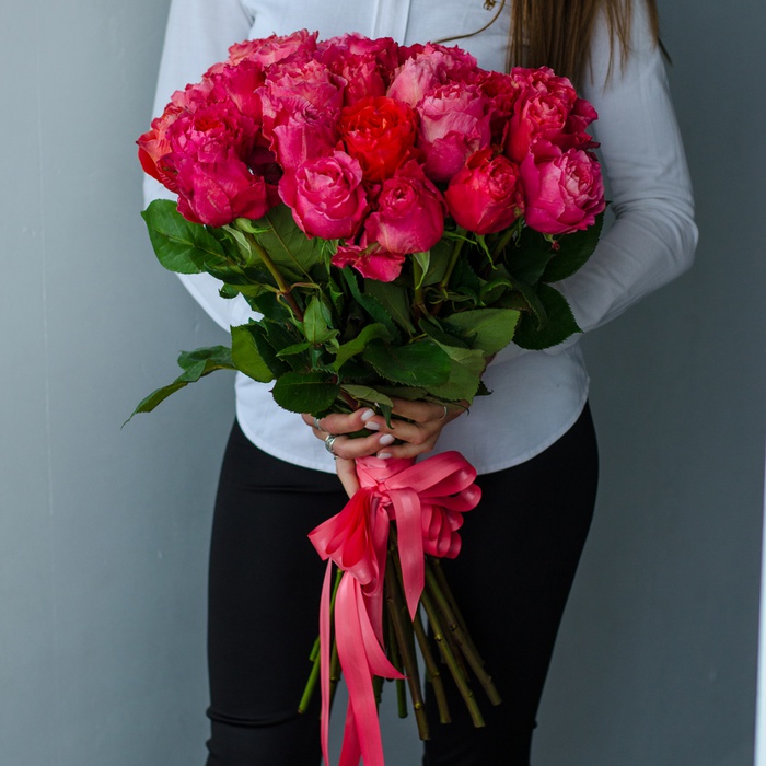Букет з 25 троянд "Кантрі Гарден"