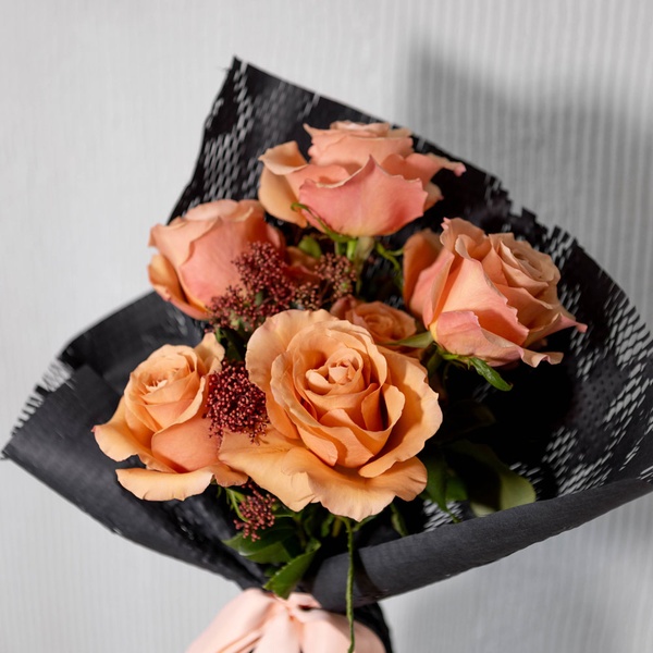 Букет 7 троянд Моаб