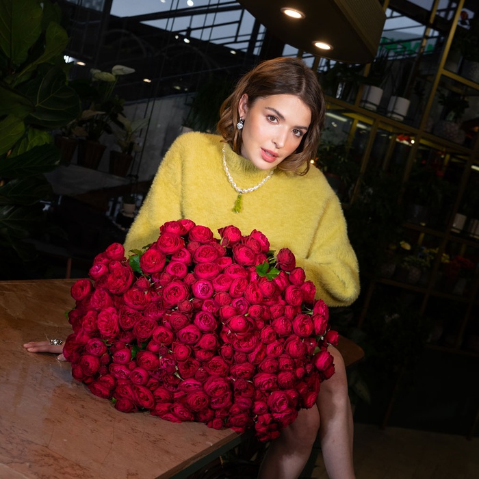 Букет 51 роза Черри Трендсеттер