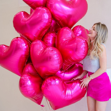 Охапка Малиновых воздушных шаров в форме сердца, L