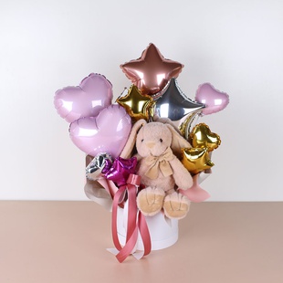 Букет из воздушных шаров в коробке для девушки