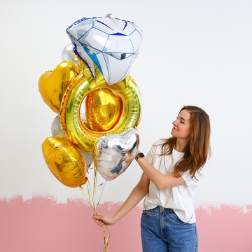 Оберемок повітряних кульок з обручкою для пропозиції