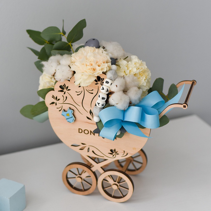 Цветы в коляске Baby Boy