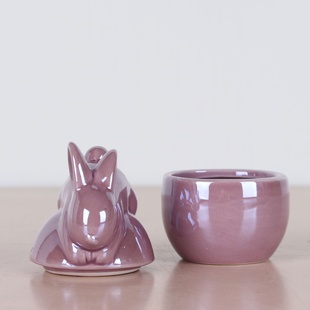 Кролик на яйці