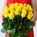 Букет 21 желтая роза Пэнни Лейн