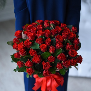 Букет 51 красная роза Эль Торо