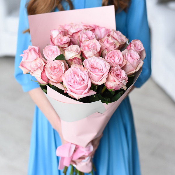 Букет 21 роза Охара