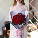 Букет из 19 красных роз Гран При