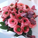 Букет 15 троянд Мандарин Експрешн з евкаліптом