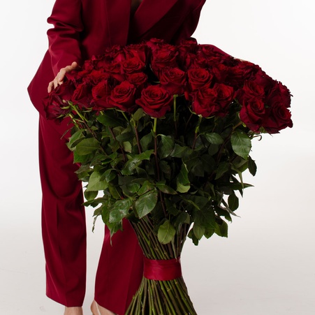 Букет 101 троянда Експлорер