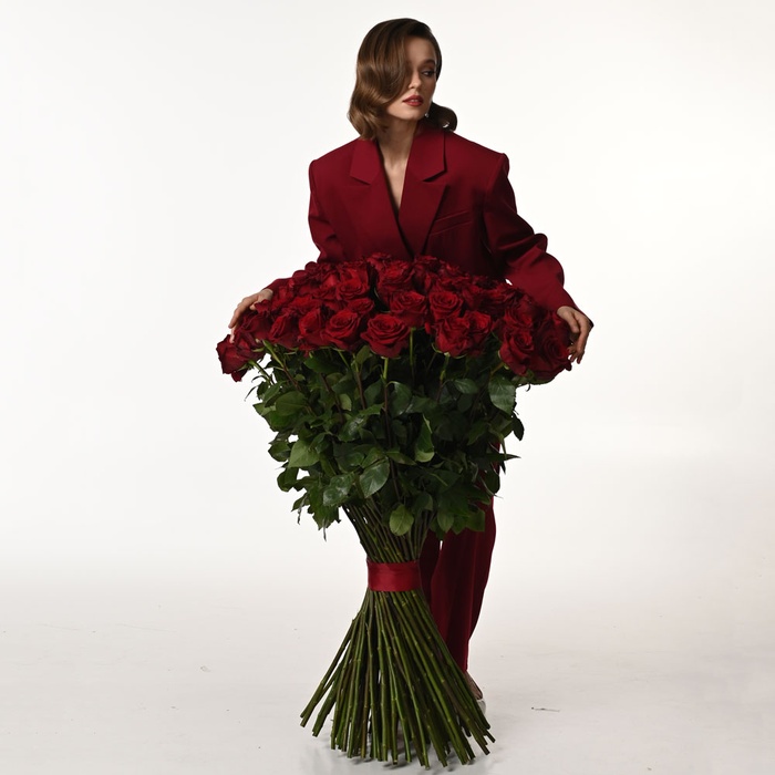 Букет 101 троянда Експлорер