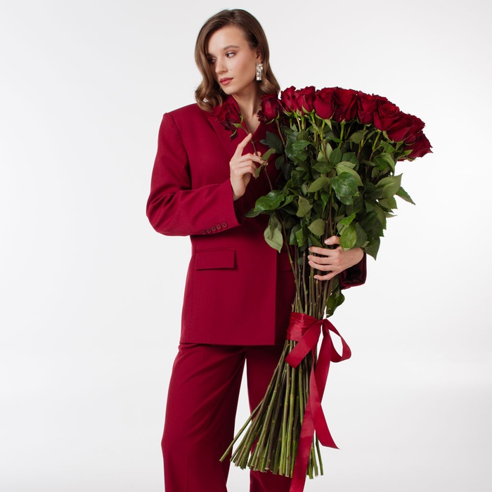 Букет 51 роза Эксплорер