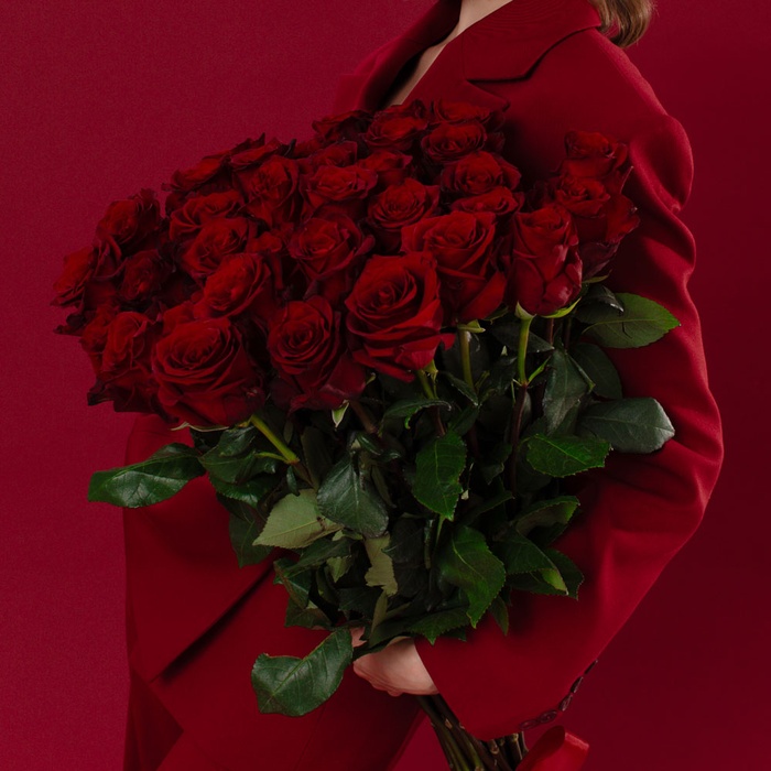 Букет 25 роз Эксплорер