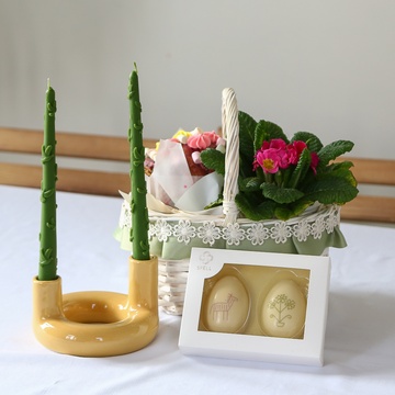 Подарочный набор с цветами "Светлая тайна Пасхи"