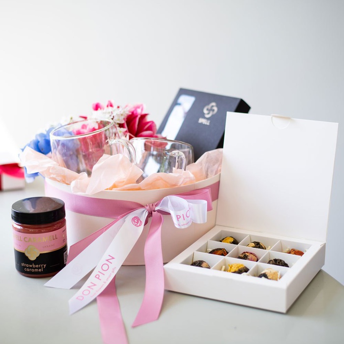 Подарунковий набір "Квітуча насолода"