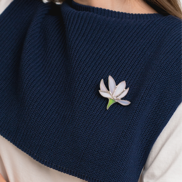 Брошка Магнолия
