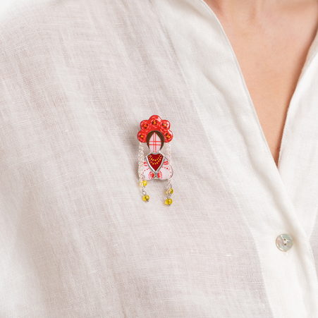 Брошь Мотанка