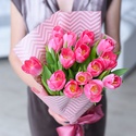 Букет 15 рожевих тюльпанів