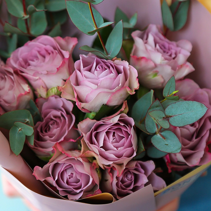 Букет з 9 троянд Меморі Лейн