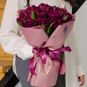 Букет 25 фиолетовых тюльпанов дабл