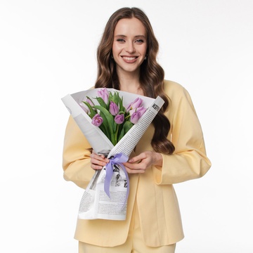 Букет 15 ніжно-фіолетових тюльпанів