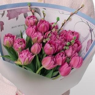 Букет 21 розовый дабл тюльпан