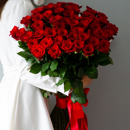 Букет 51 красная роза Мери Ми, 70 см