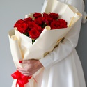 Букет 21 красная роза Мери Ми, 70 см