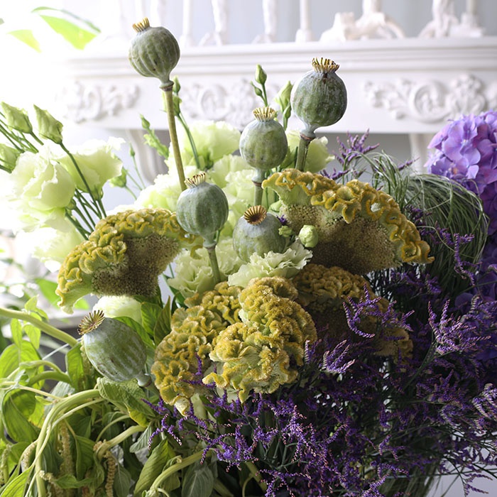 Интерьерная композиция в вазе "Цветочный фейерверк"