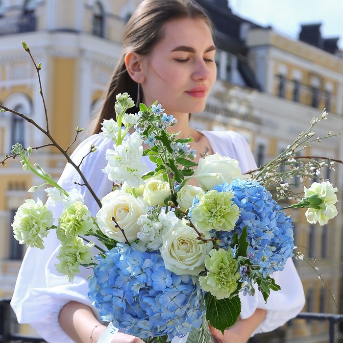 Букет у вазі "Ніжний баланс"