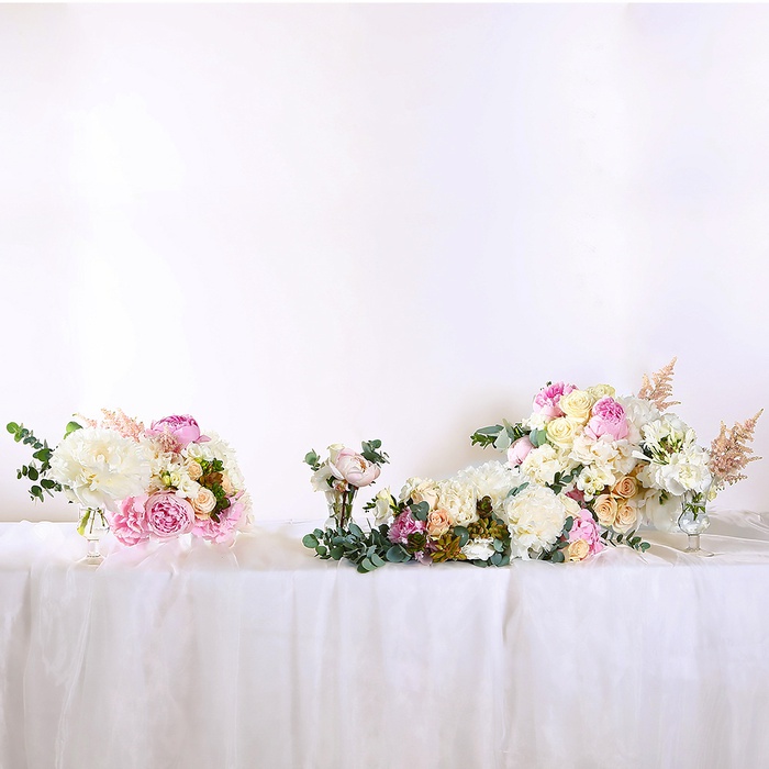 Букет невесты с розовыми пионами