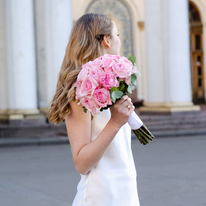 Букет нареченої з троянд "Рожева гармонія"
