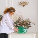 Цветы в зеленой вазе "Зима в доме"