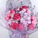 Букет з гортензією та трояндами "Лавандово-рожева спокуса"