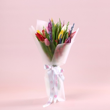Букет з тюльпанів "Весняна посмішка"