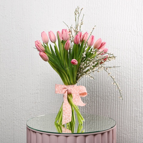 Букет 21 розовый тюльпан