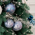 Новогодний шар на елку с бисером синий